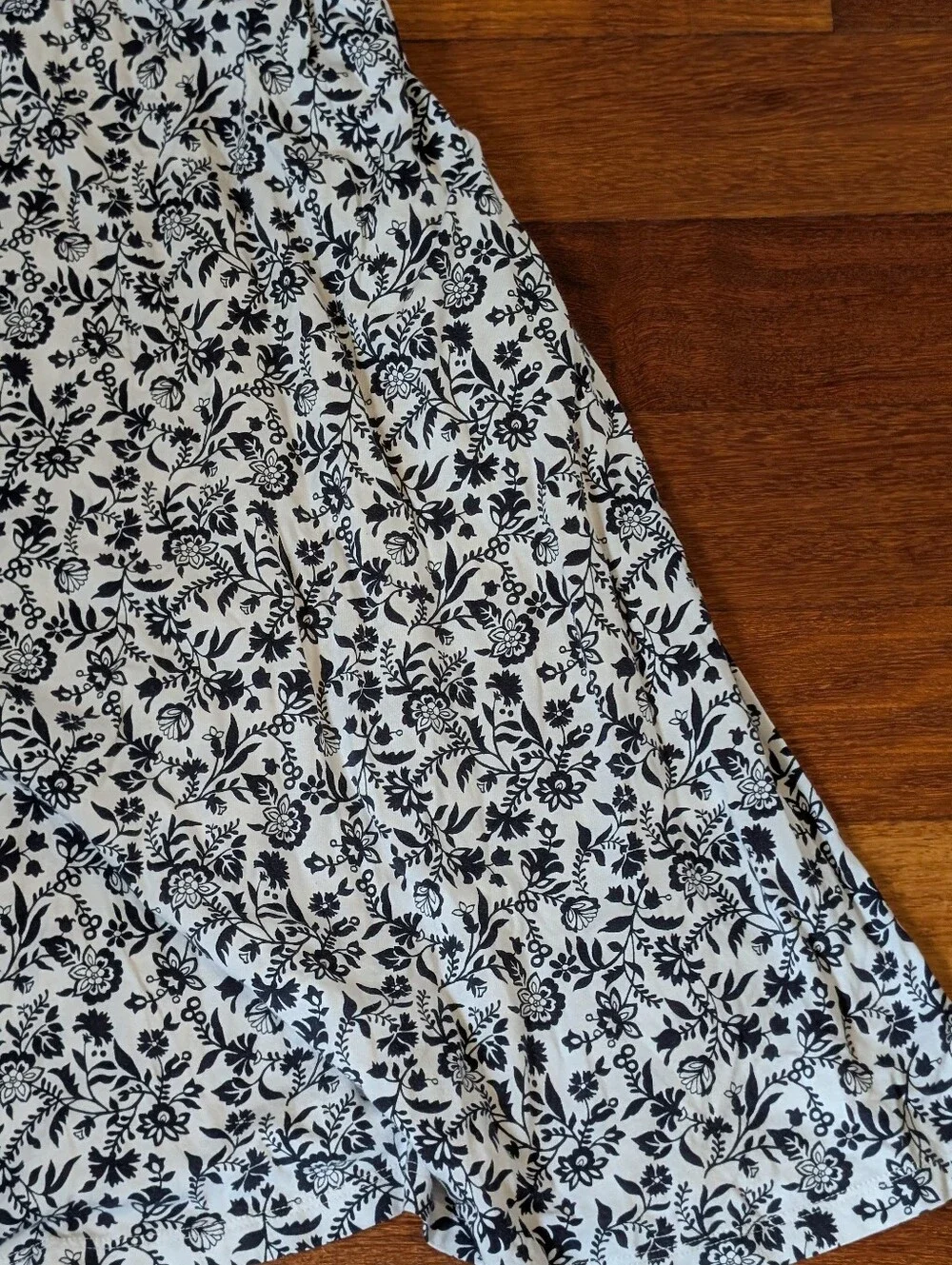 Boden Navy And White Floral Midi Button-Front Dress - Picture 3 of 8
